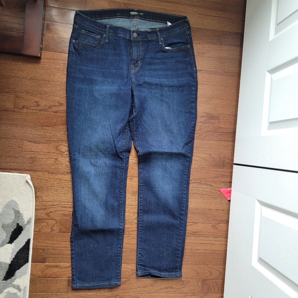 Old Navy Women Plus Size straight Jeans 16